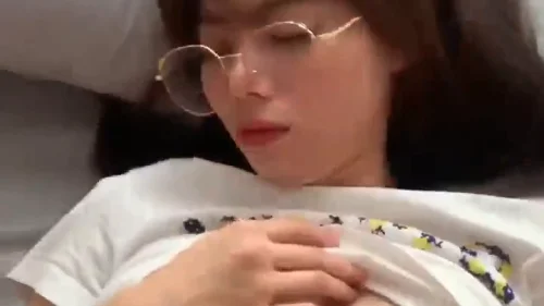 แฟนหนุ่ม เห็นหีชัด เสียวหีจัด เย็ดไม่ถุง เย็ดสด